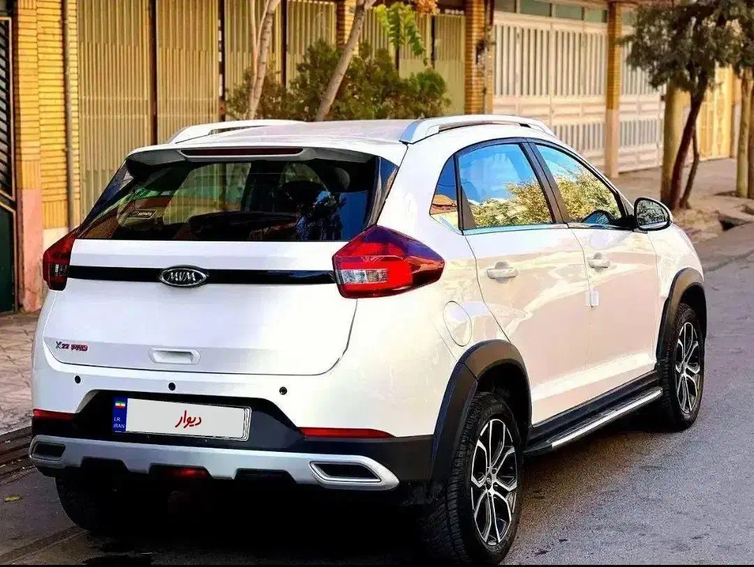ام وی ام X22 پرو دنده‌ای - 1402