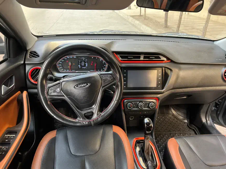 ام وی ام X22 اتوماتیک اسپرت اکسلنت - 1396