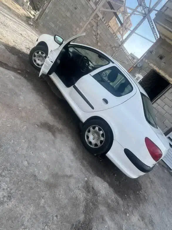 پژو ۲۰۶ صندوق دار v8 - 1396