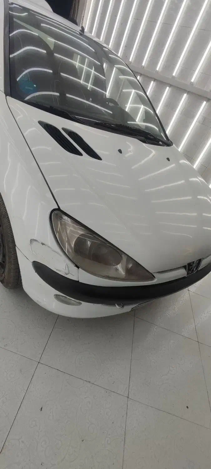 پژو ۲۰۶ صندوق دار v8 - 1392