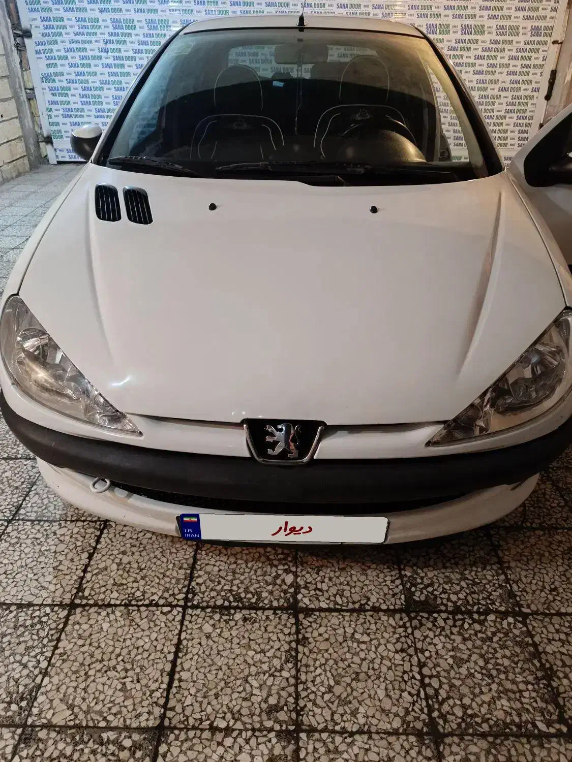پژو ۲۰۶ صندوق دار v8 - 1393