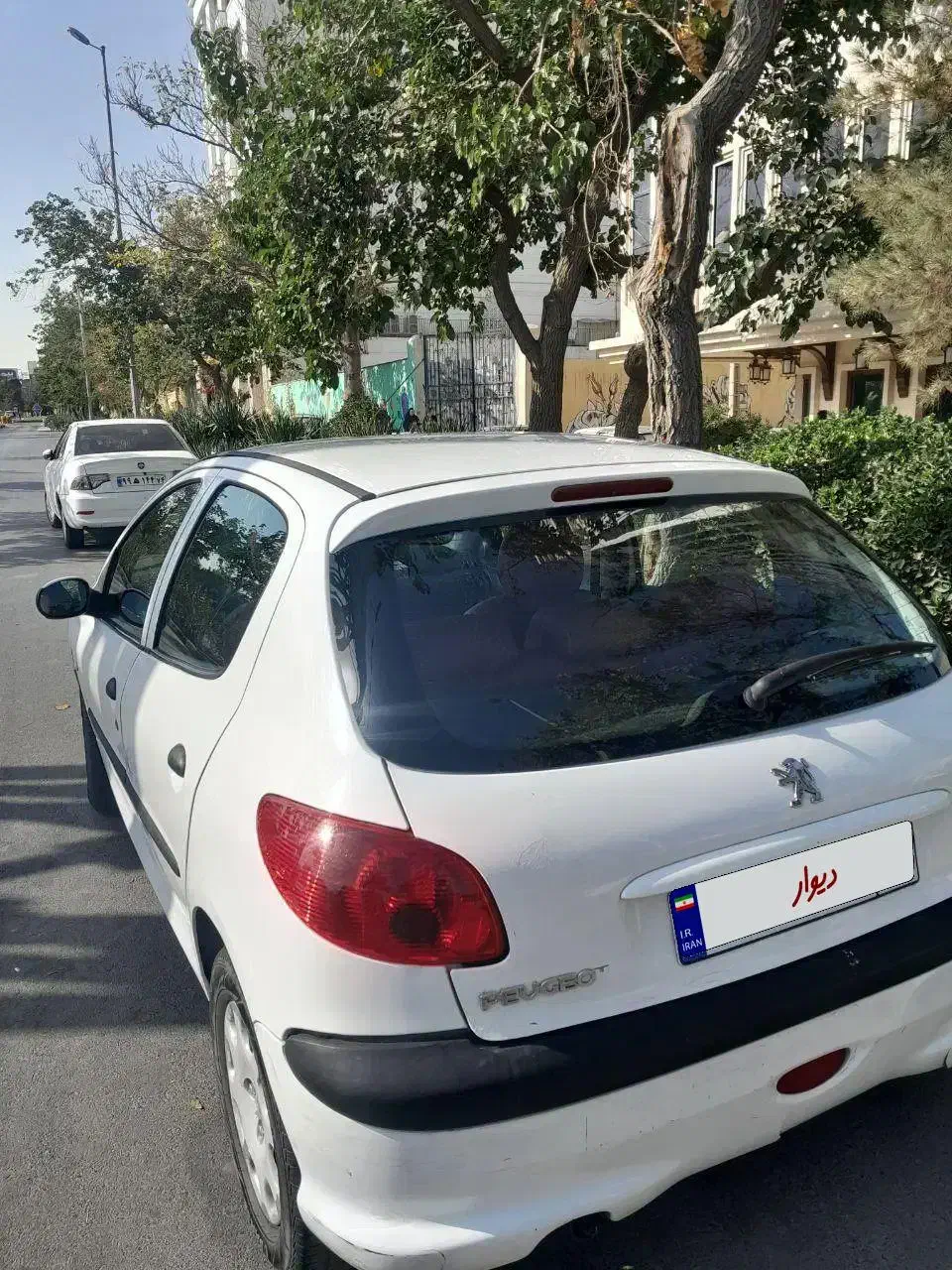 پژو 206 تیپ 5 - 1392