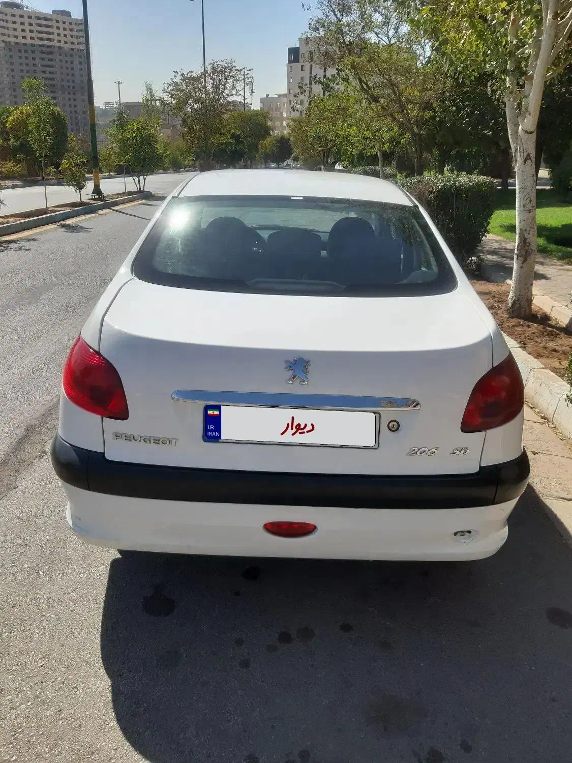 پژو ۲۰۶ صندوق دار v8 - 1399