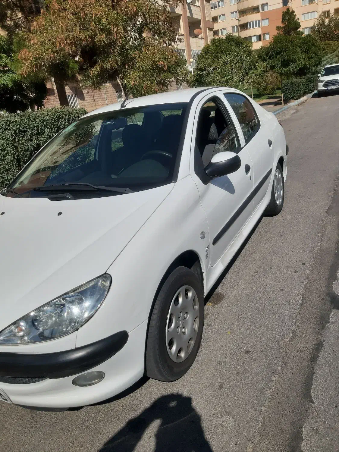 پژو ۲۰۶ صندوق دار v8 - 1399