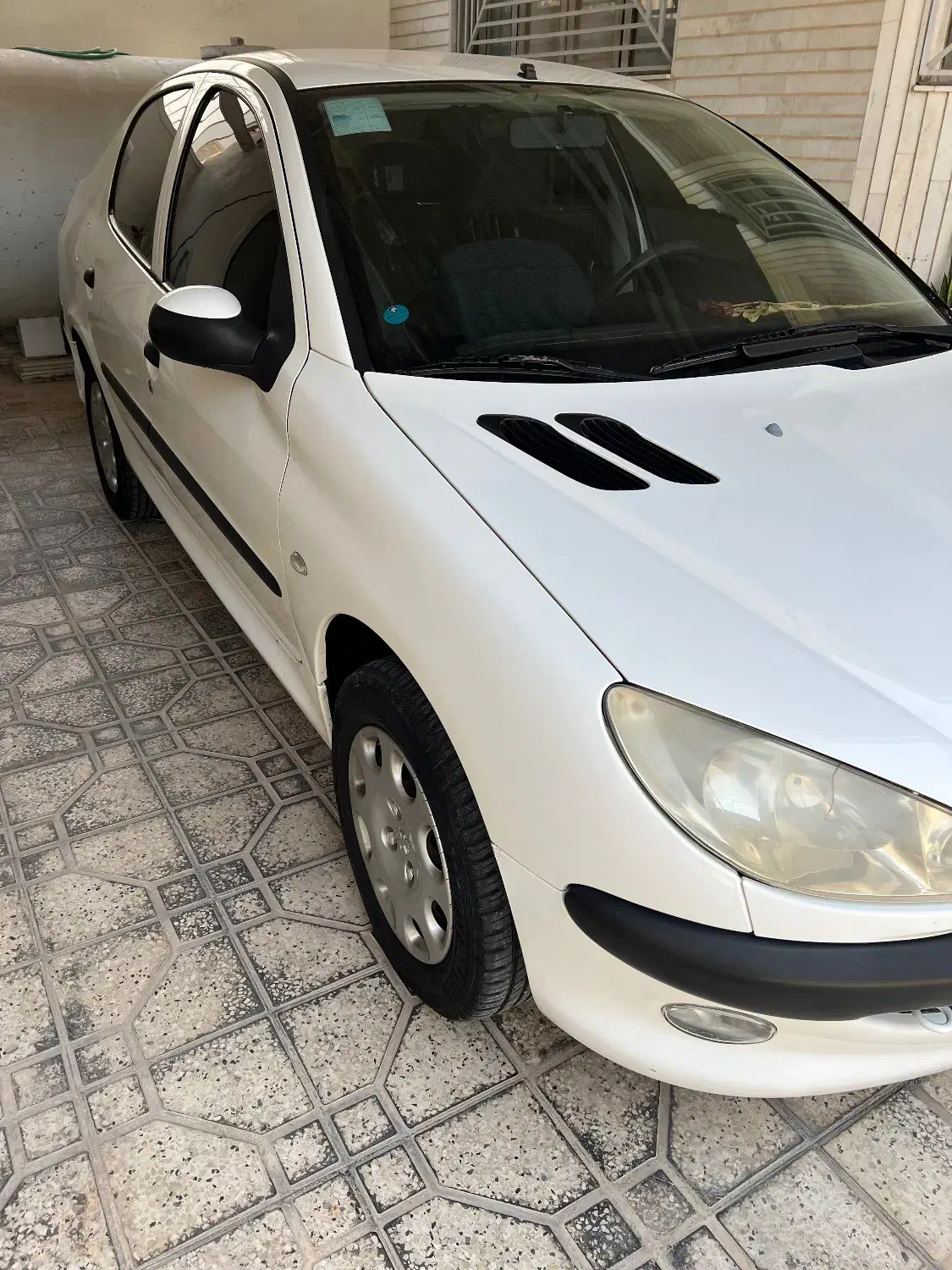 پژو ۲۰۶ صندوق دار v8 - 1396