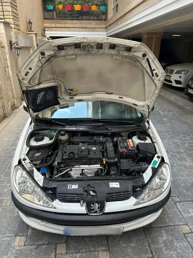 پژو ۲۰۶ صندوق دار v8 - 1388