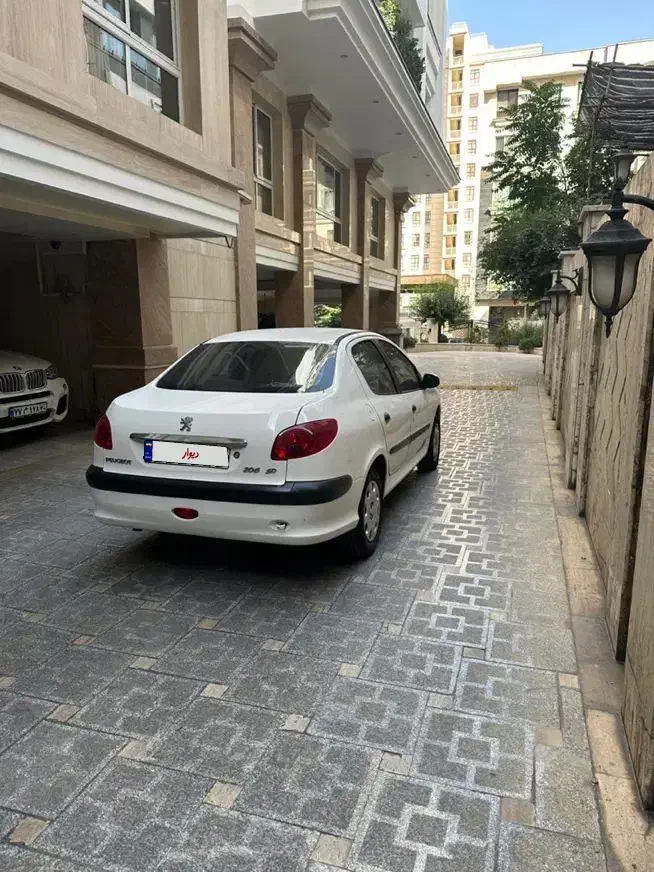 پژو ۲۰۶ صندوق دار v8 - 1388