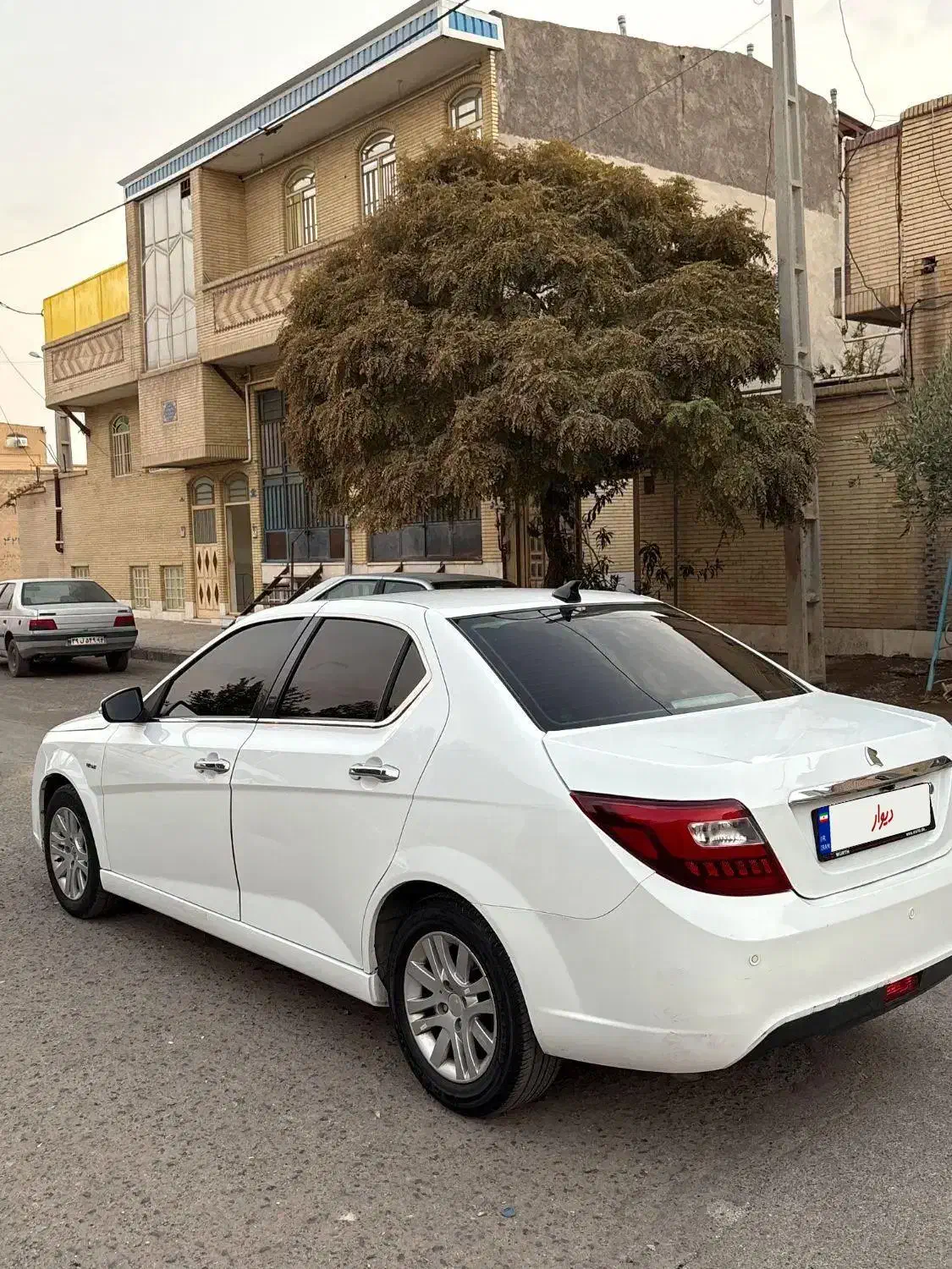 دنا پلاس ۵ دنده EF7 - 1397