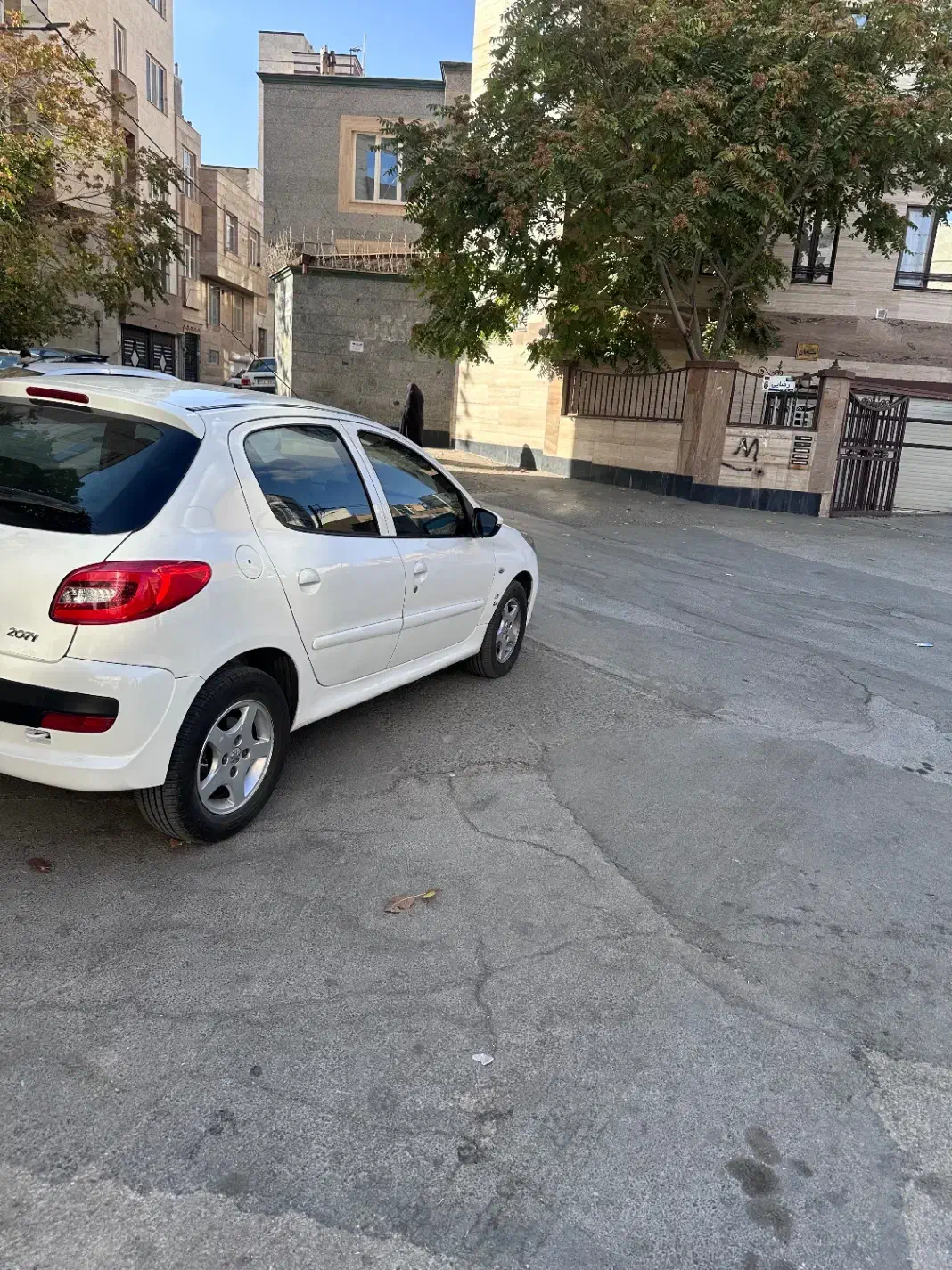 پژو 207 دنده‌ای فرمان هیدرولیک - 1389