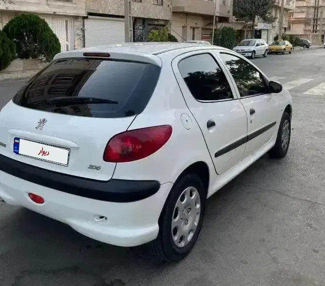 پژو 206 تیپ 5 - 1393