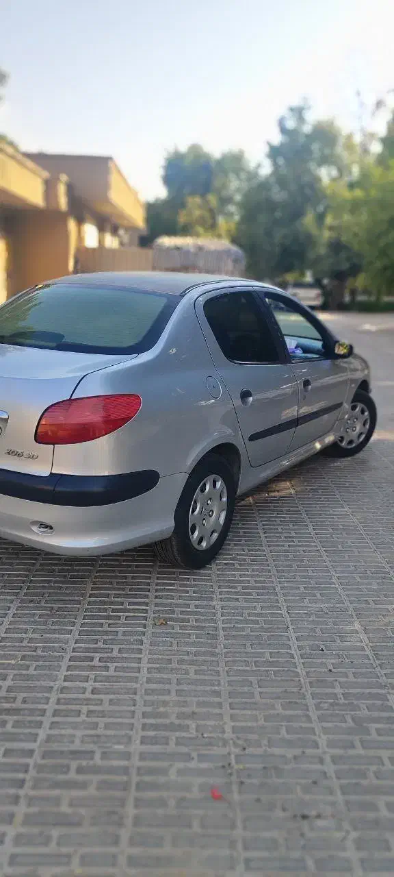 پژو ۲۰۶ صندوق دار v8 - 1386