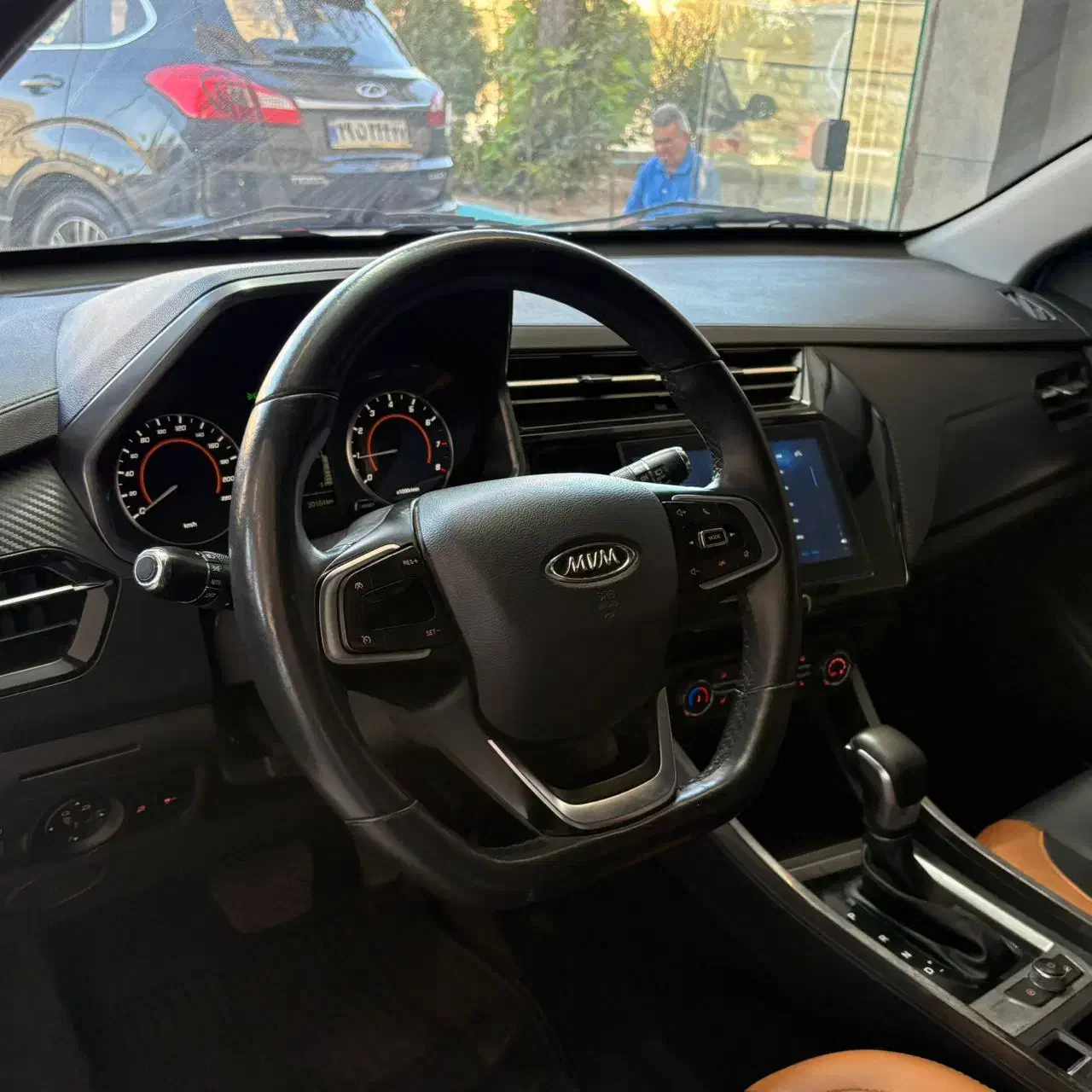 ام وی ام X22 پرو اتوماتیک IE - 1401
