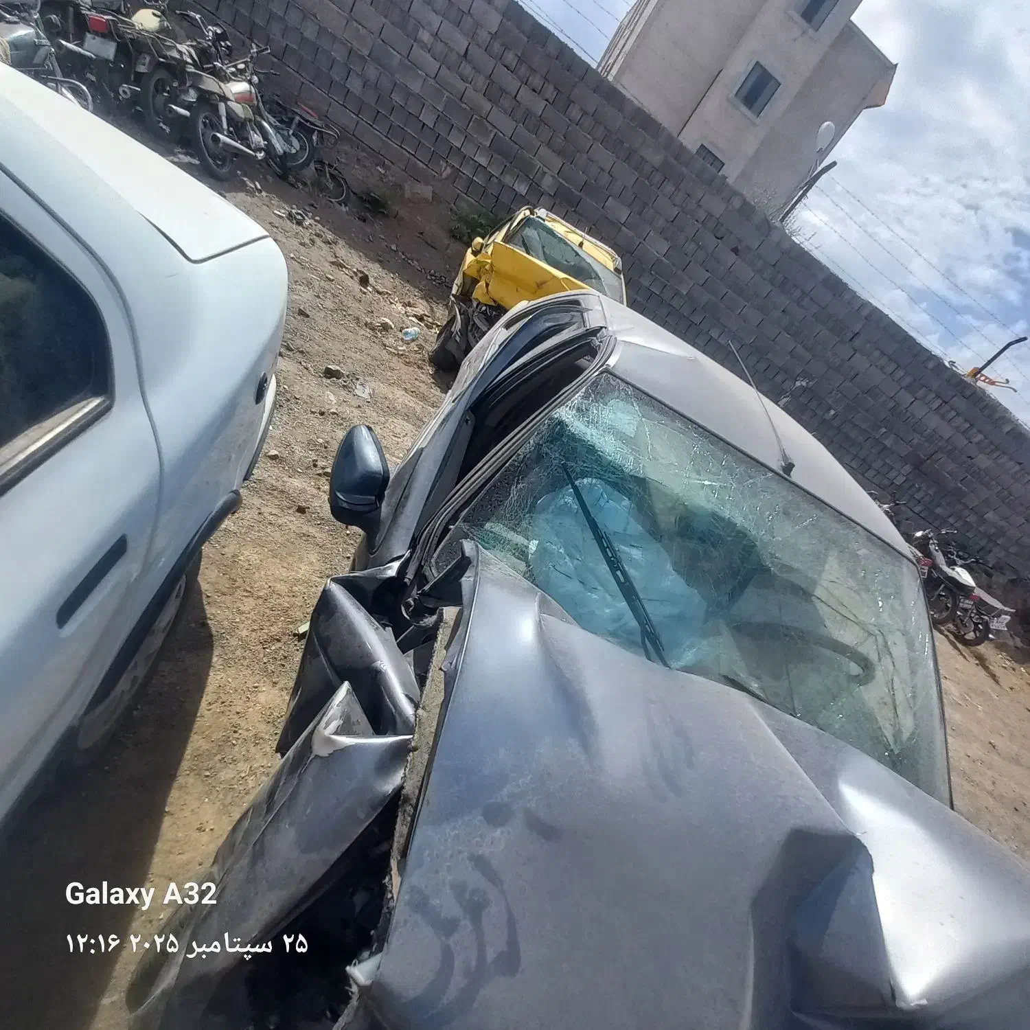 پژو 405 SLX بنزینی TU5 - 1393