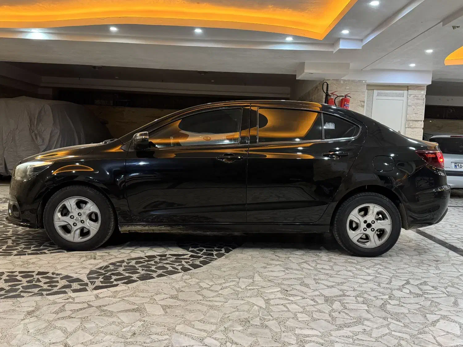 شاهین GL دنده ای - 1400
