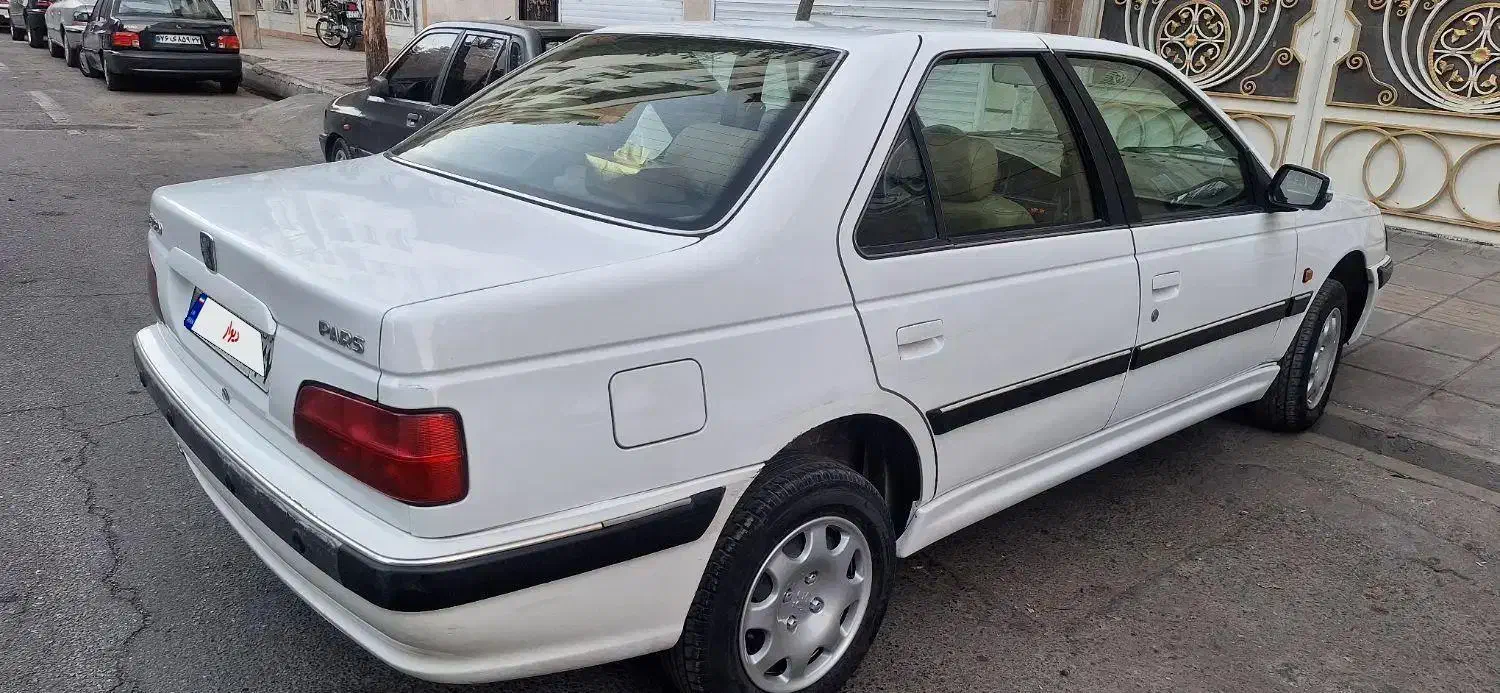 پژو پارس سال - 1390