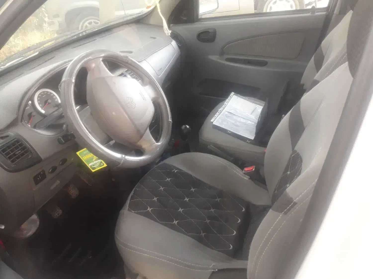 تیبا صندوق دار SX - 1399
