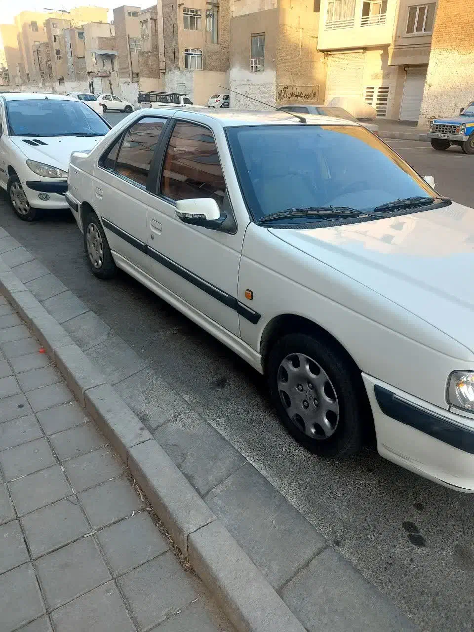 پژو پارس سال - 1392