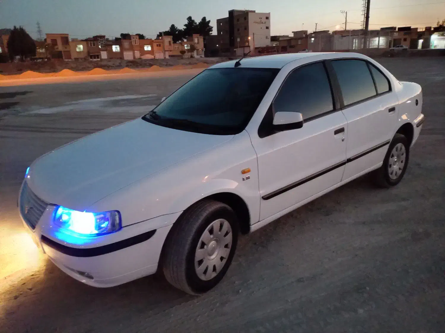 سمند LX XU7 - 1393