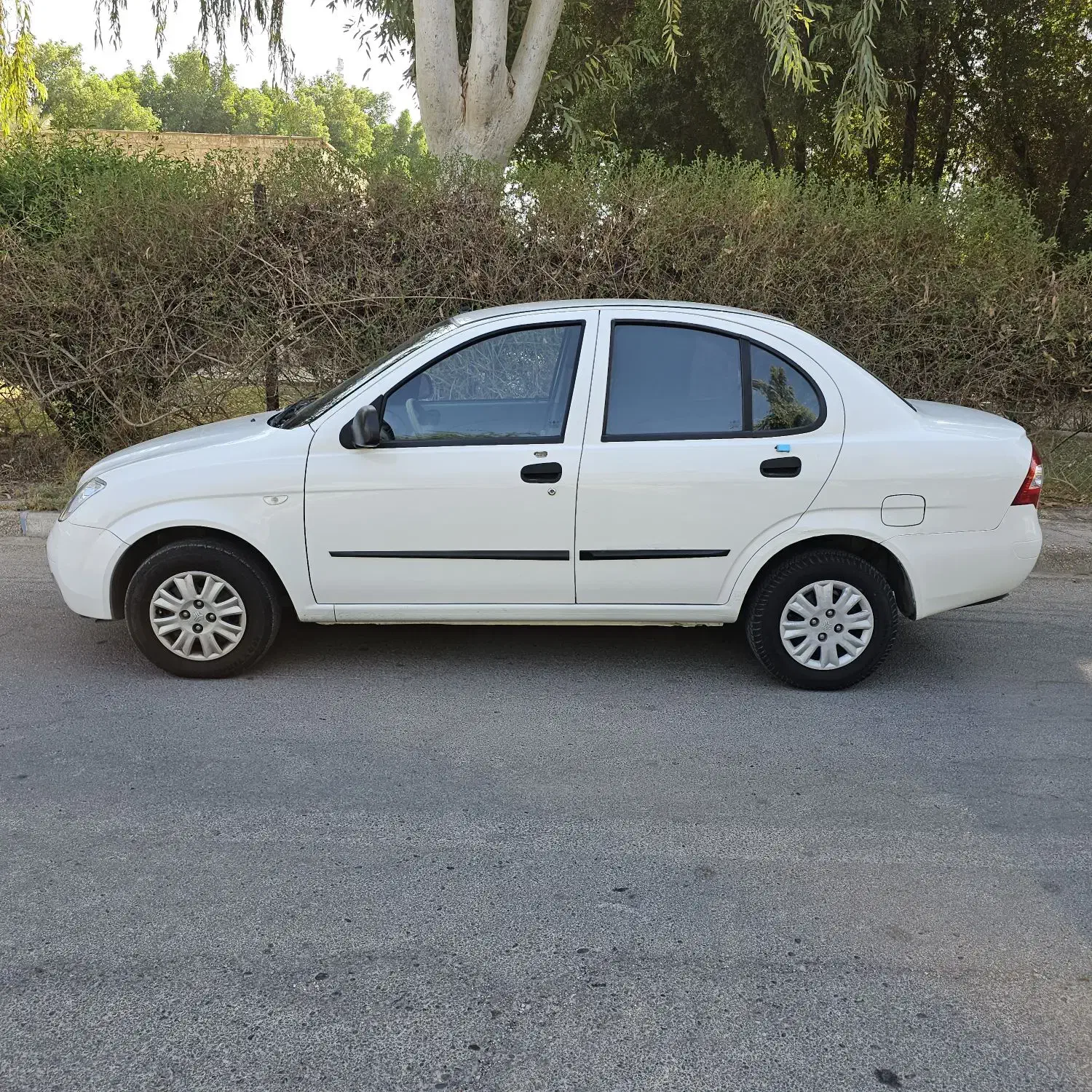 تیبا صندوق دار SX - 1399