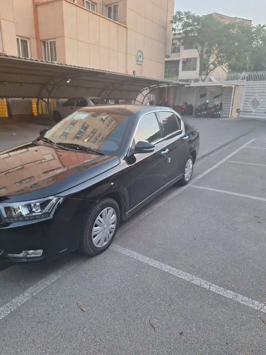 دنا پلاس تیپ ۲ سانروف ۴ ایربگ - 1402