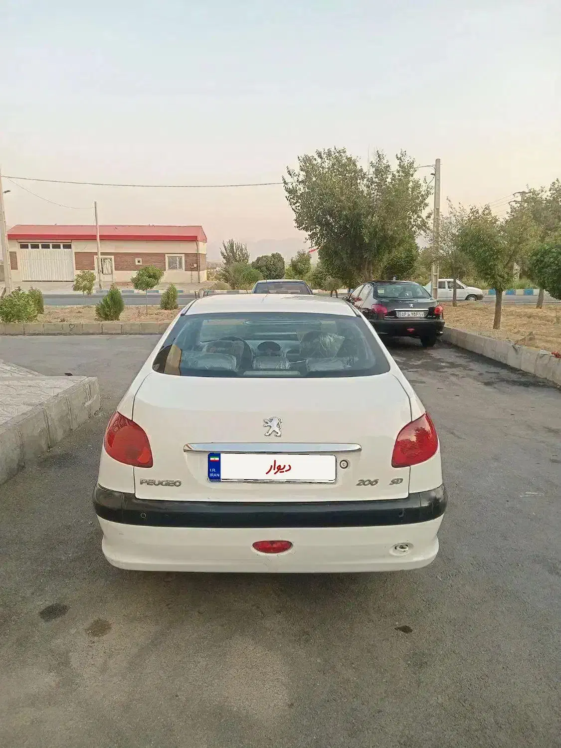 پژو ۲۰۶ صندوق دار v20 - 1387