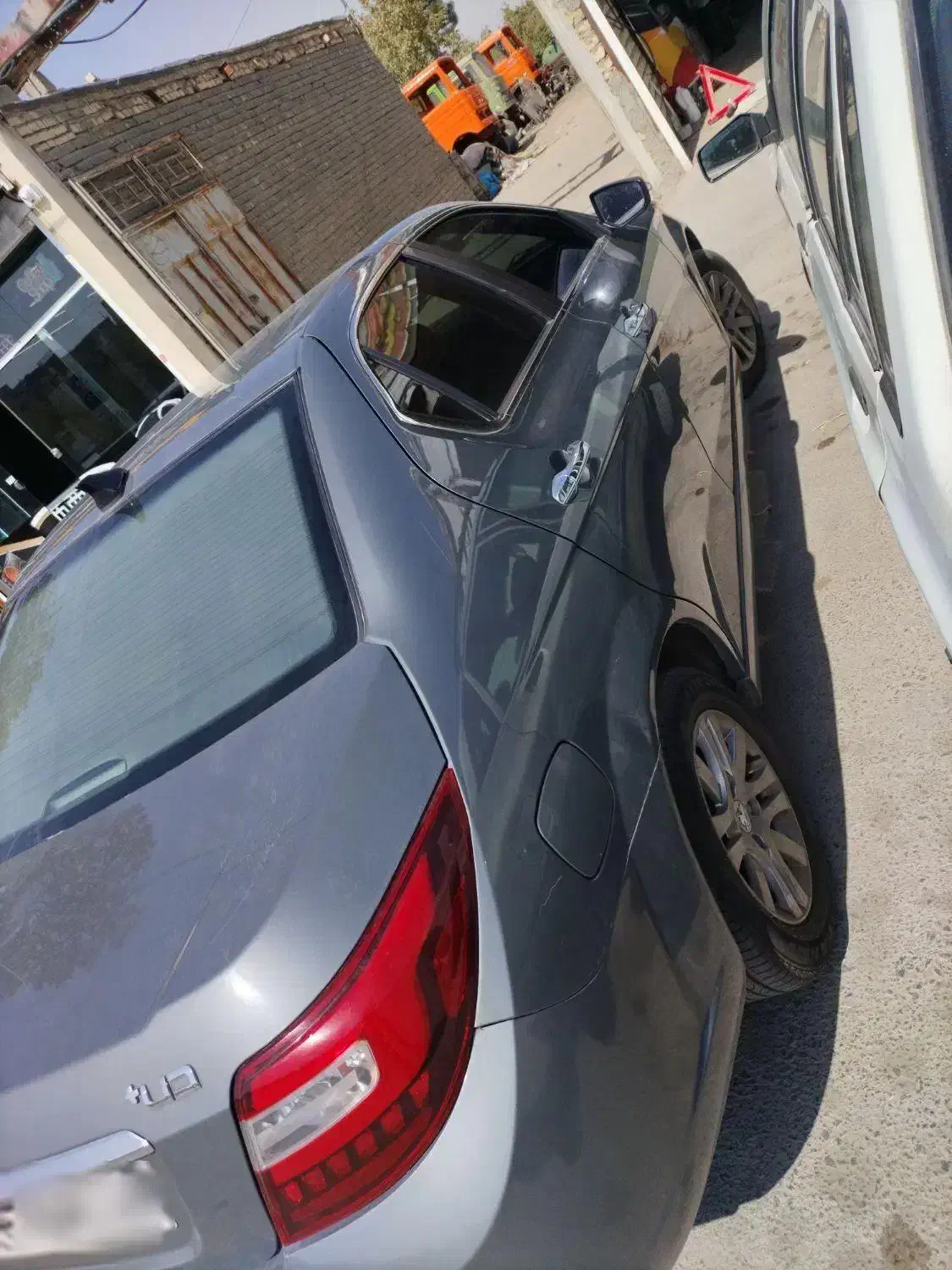 دنا پلاس ۵ دنده EF7 - 1400