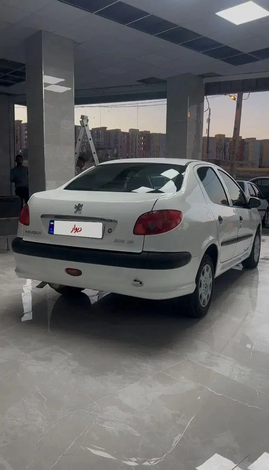 پژو ۲۰۶ صندوق دار v8 - 1394