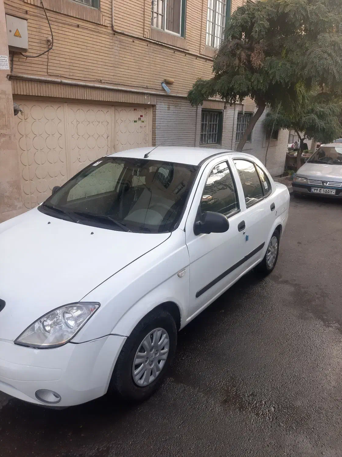 تیبا صندوق دار EX - 1394