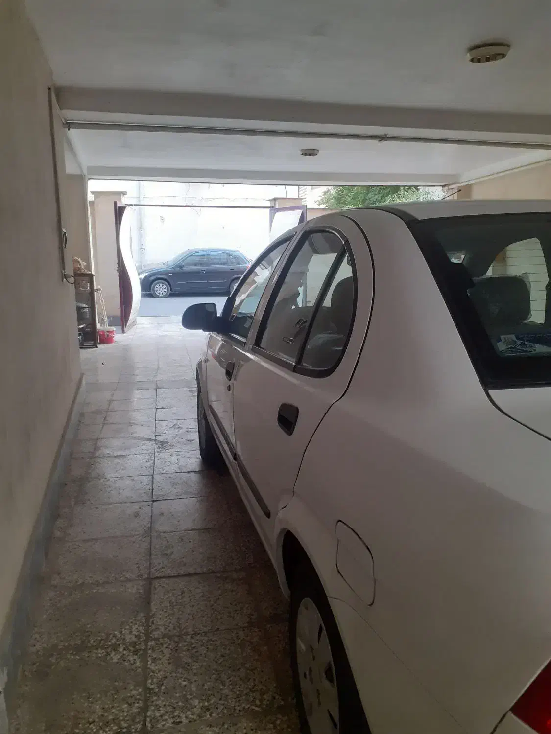تیبا صندوق دار SX - 1398