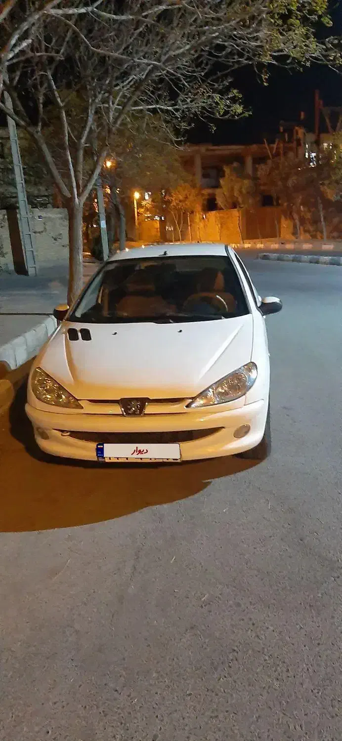 پژو ۲۰۶ صندوق دار v8 - 1389