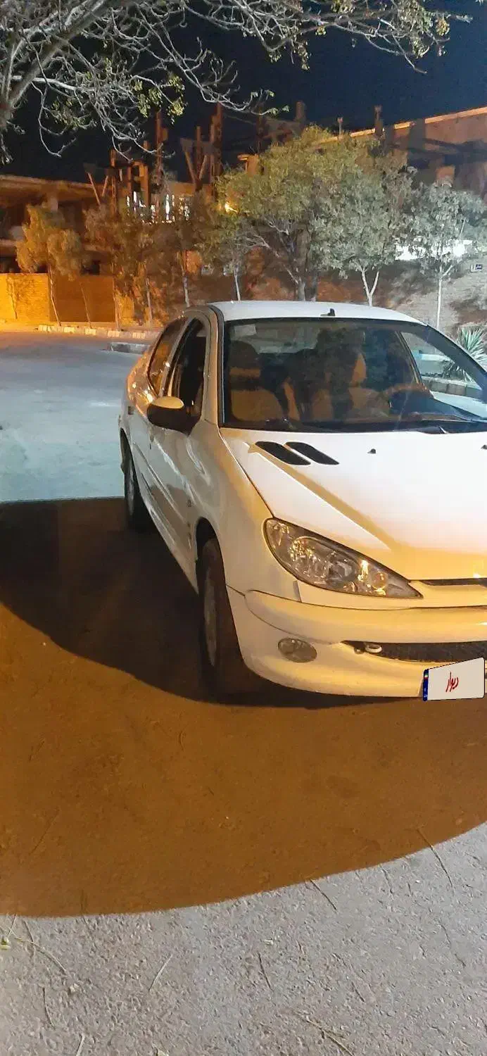 پژو ۲۰۶ صندوق دار v8 - 1389