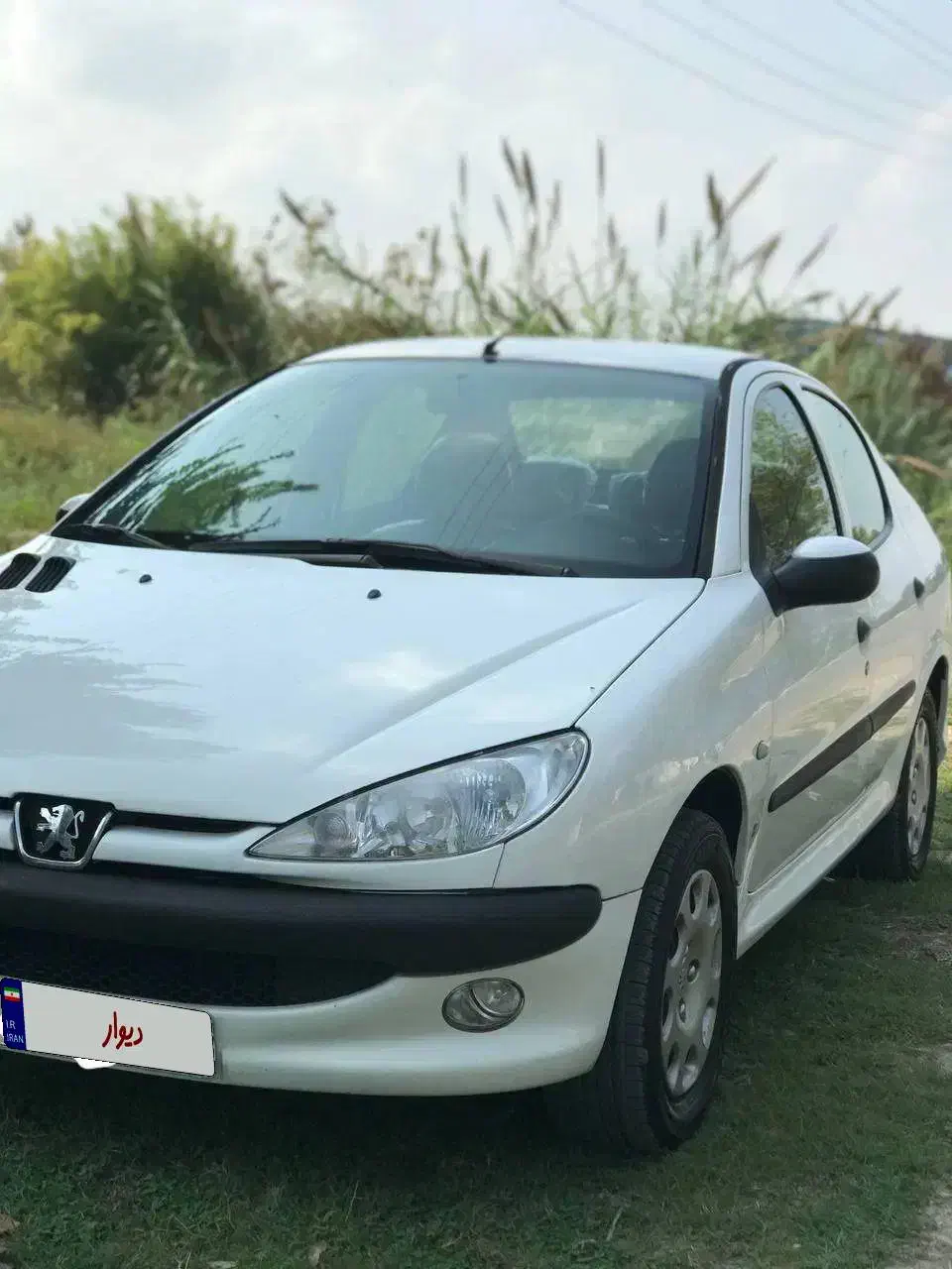 پژو ۲۰۶ صندوق دار v8 - 1393