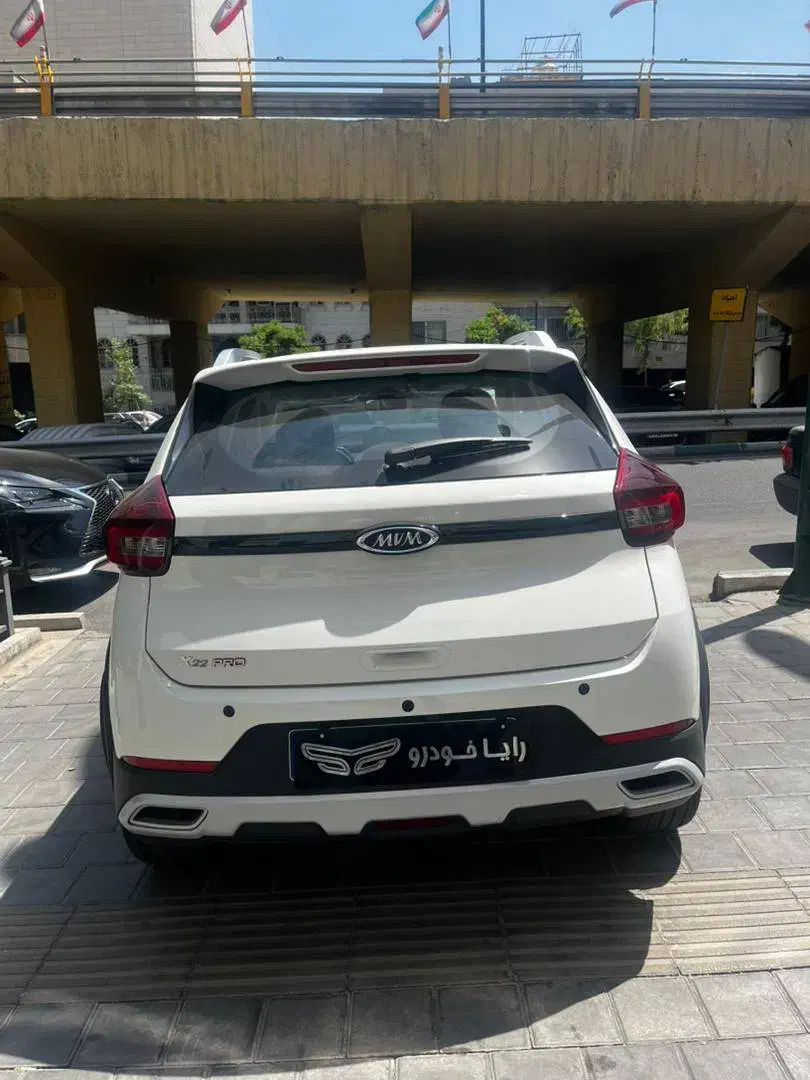 ام وی ام X22 پرو دنده‌ای - 1404