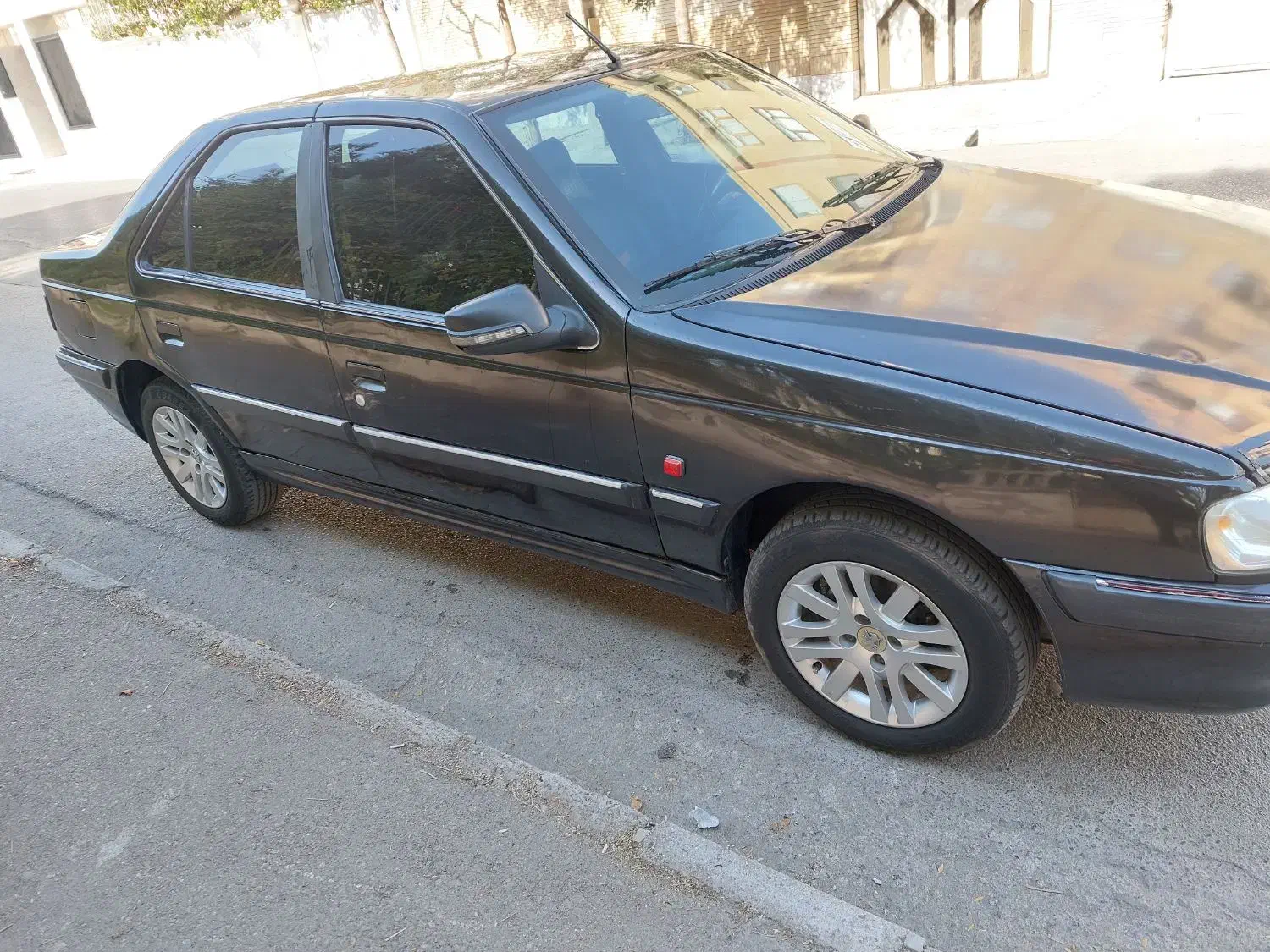 پژو پارس سال - 1381