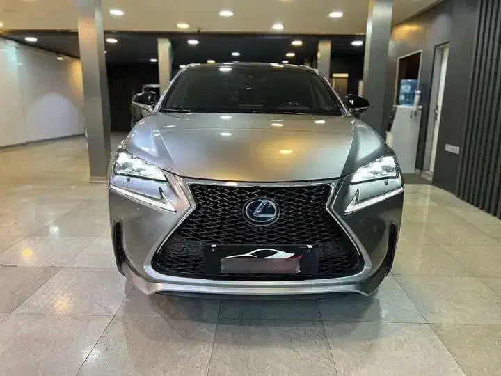 لکسوس NX هیبرید 300H - 2017