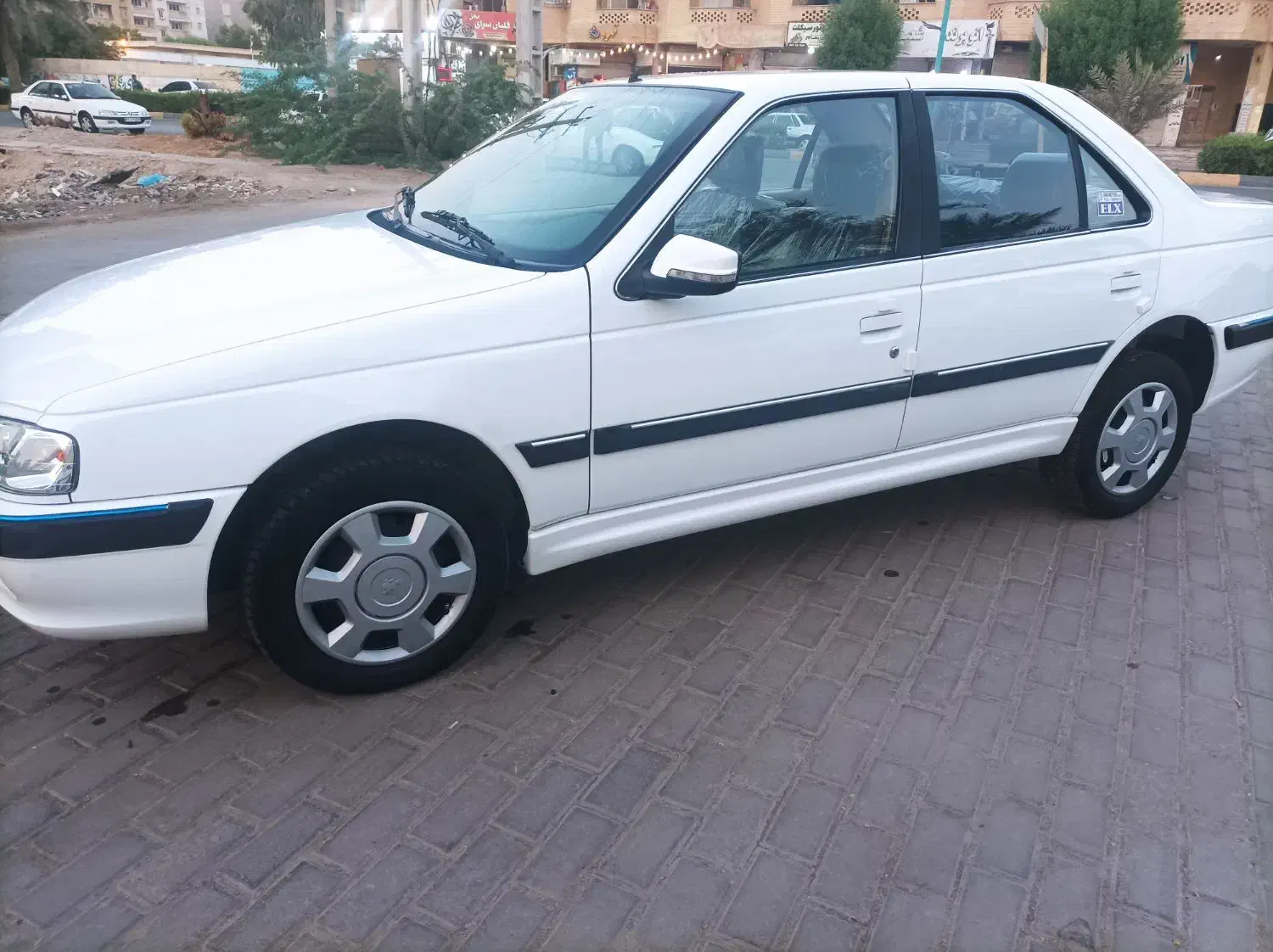 پژو پارس سال - 1401