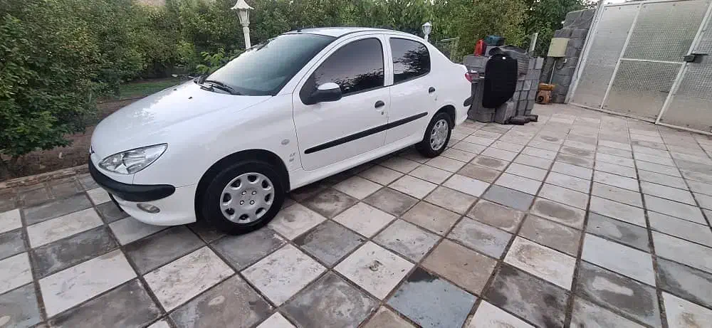 پژو ۲۰۶ صندوق دار v8 - 1396
