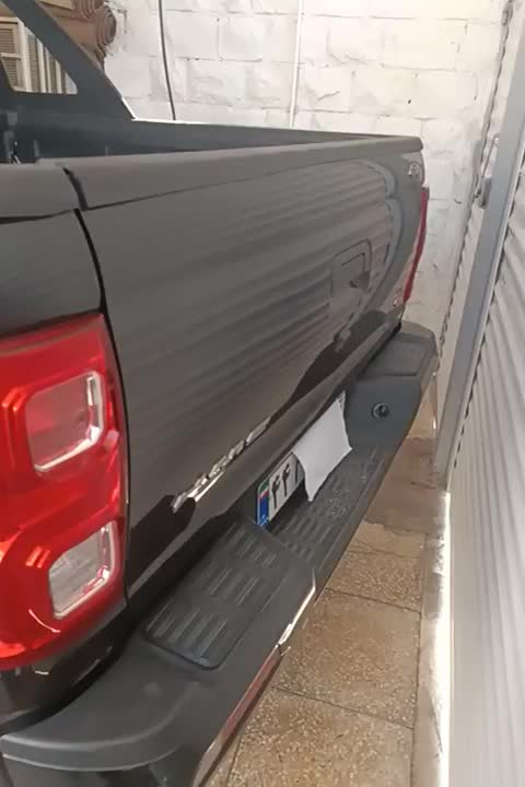 خودرو کی ام سی، T8 آگهی ann_20805460