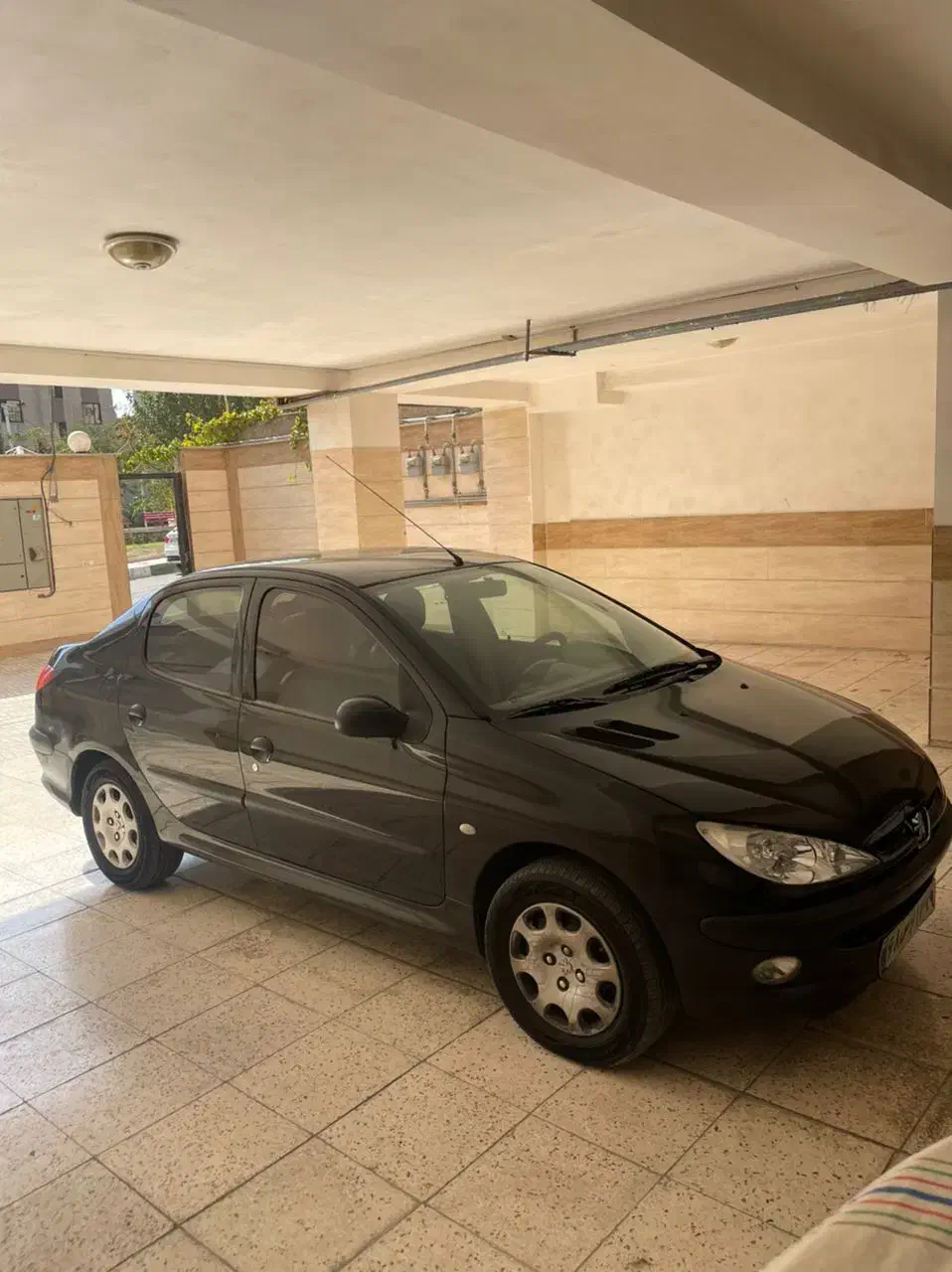 پژو ۲۰۶ صندوق دار v8 - 1394