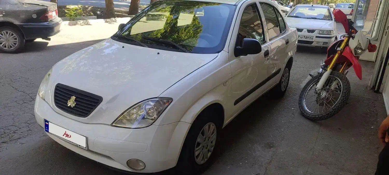 تیبا صندوق دار EX - 1395
