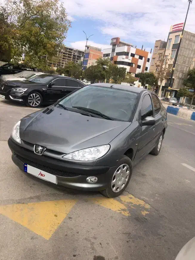پژو ۲۰۶ صندوق دار v8 - 1393