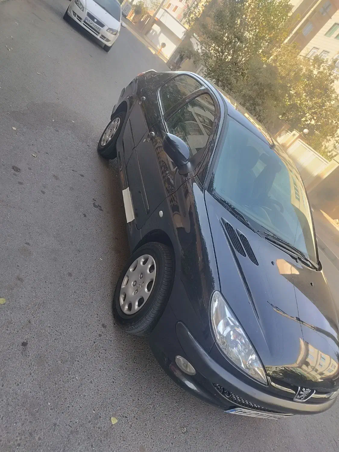 پژو ۲۰۶ صندوق دار v8 - 1397