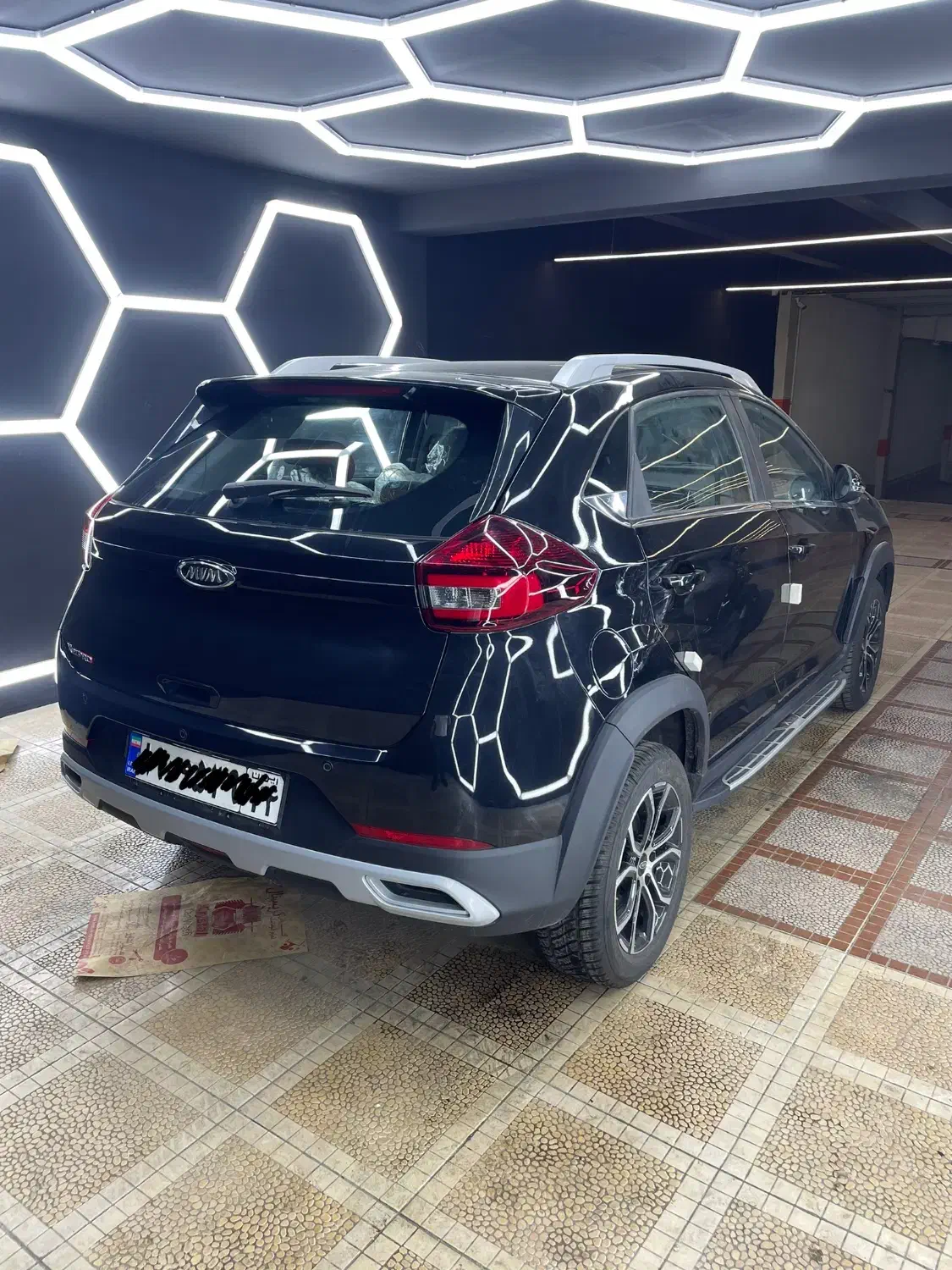 ام وی ام X22 پرو دنده‌ای - 1403