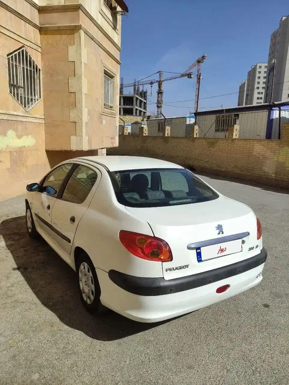 پژو ۲۰۶ صندوق دار v20 - 1389