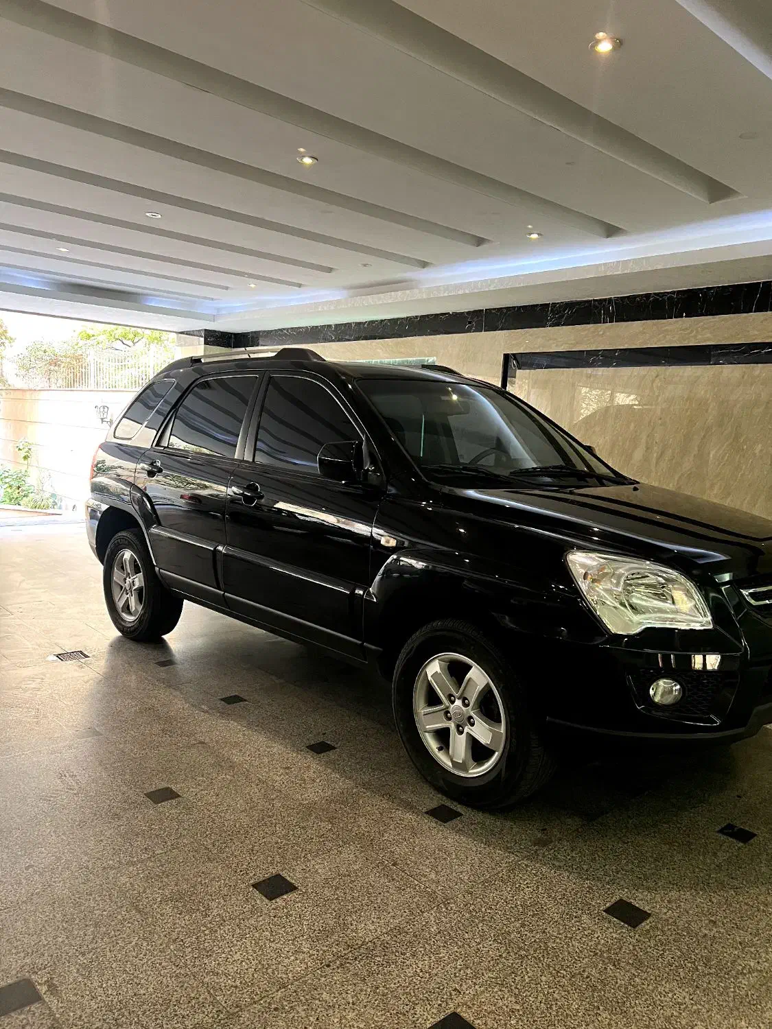 کیا اسپورتیج 6 سیلندر 2700cc - 2010