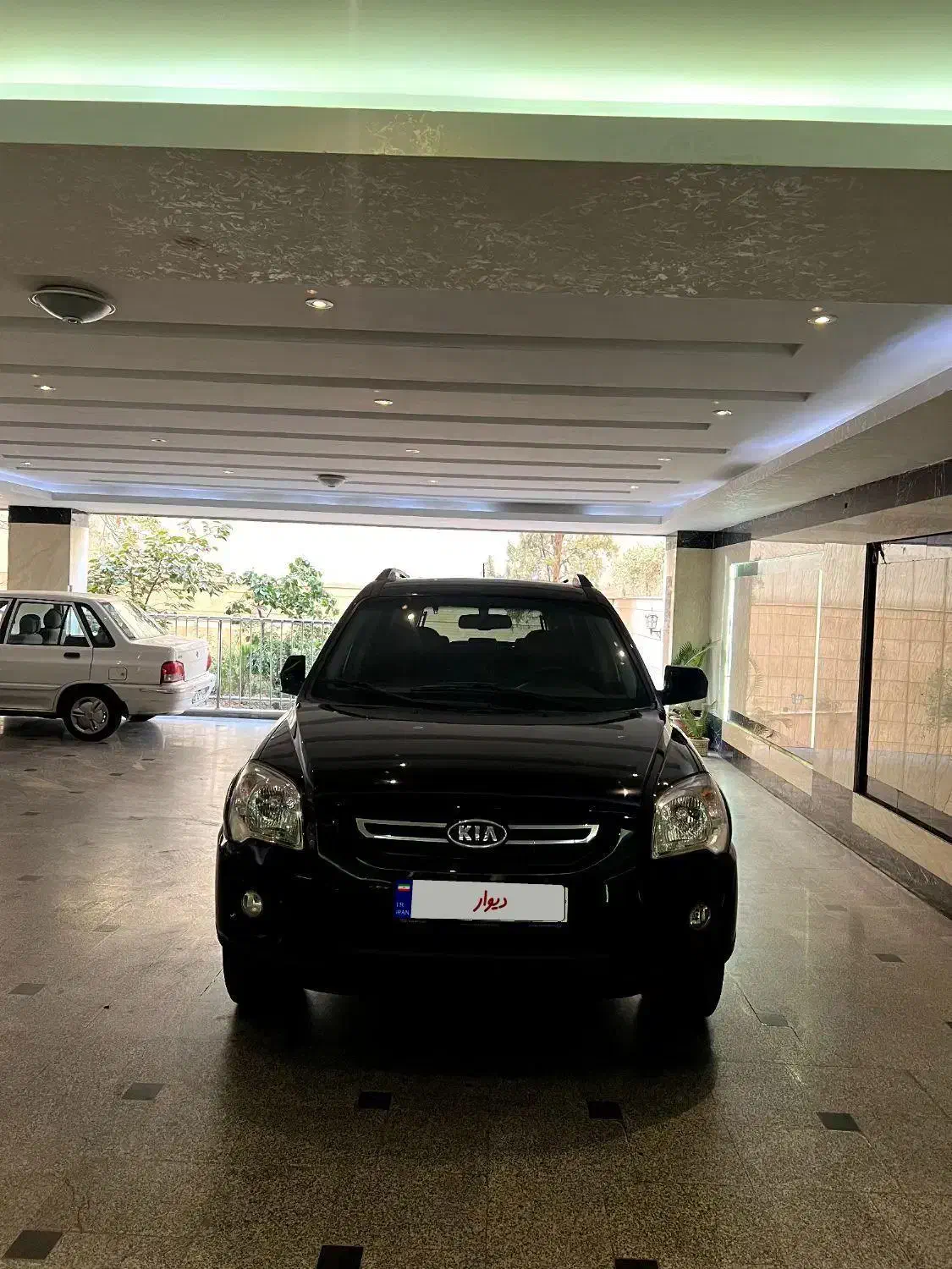 کیا اسپورتیج 6 سیلندر 2700cc - 2010