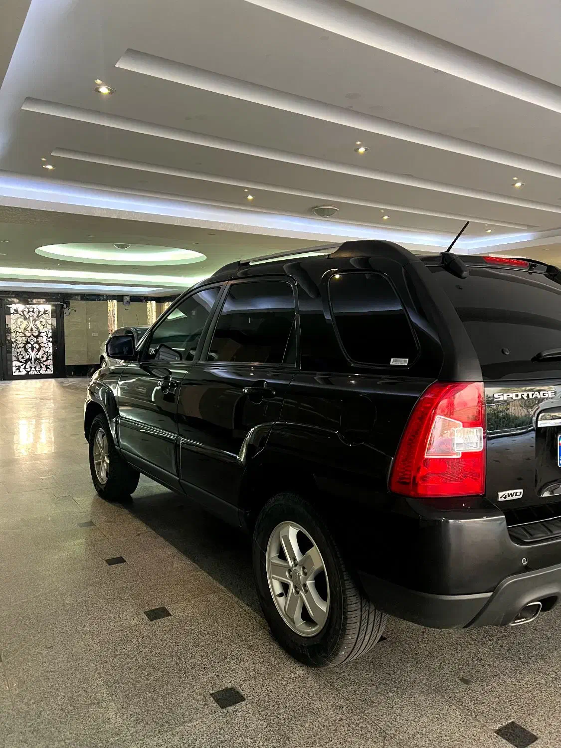 کیا اسپورتیج 6 سیلندر 2700cc - 2010