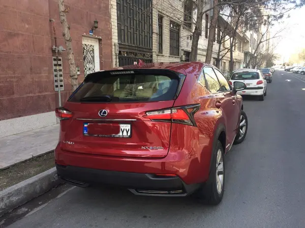 لکسوس NX هیبرید 300H - 2016