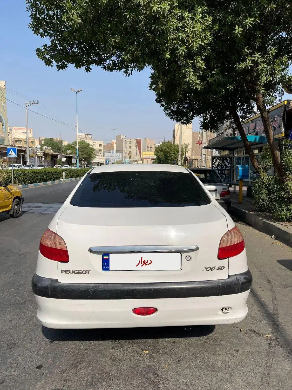 پژو ۲۰۶ صندوق دار v8 - 1386