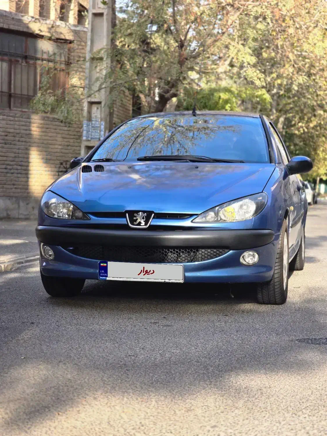 پژو ۲۰۶ صندوق دار v8 - 1393